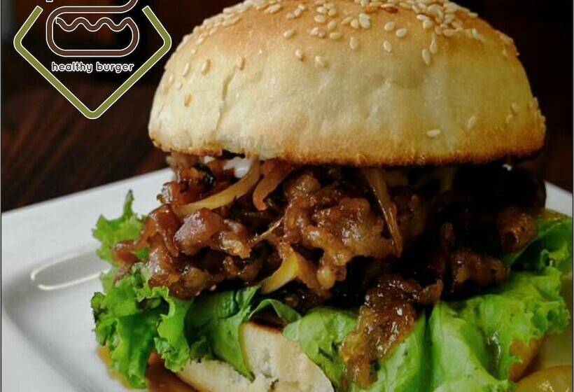 Maxonehotels At Dharmahusada Surabaya