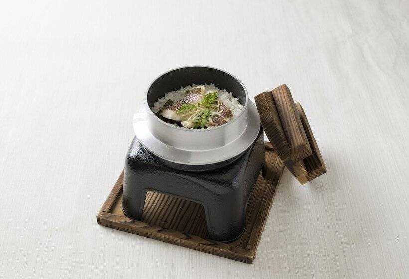 בית מלון כפרי Myth L