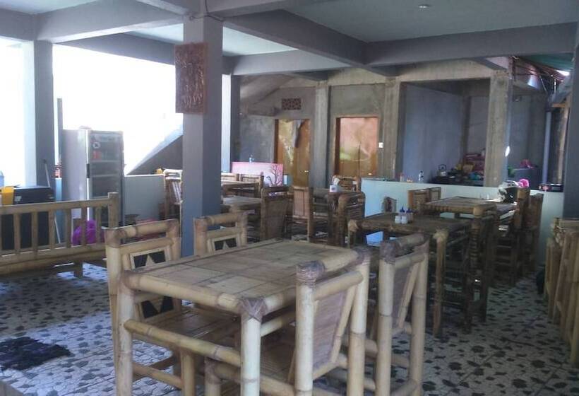 膳宿费 Family Garden Homestay