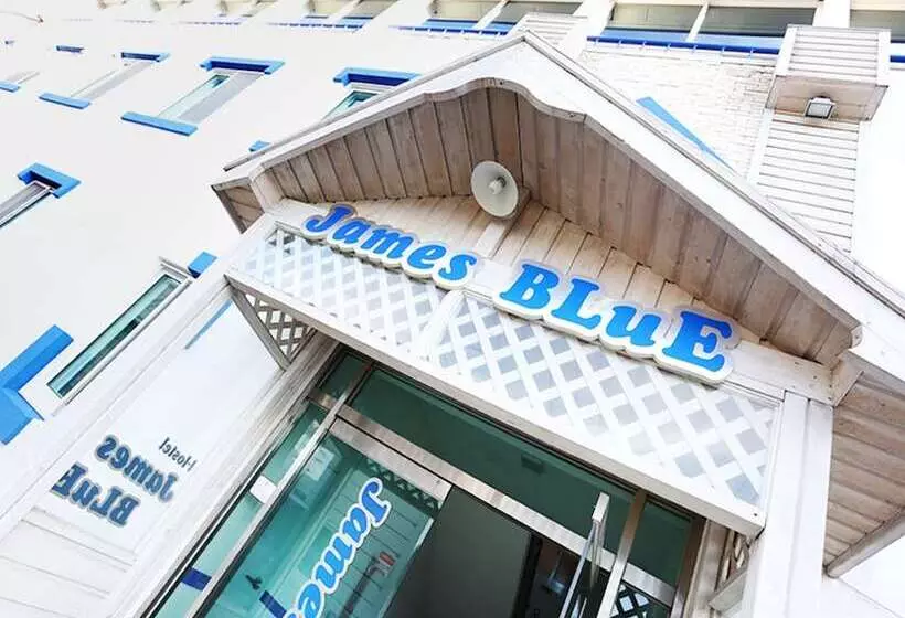 Pension James Blue Hostel