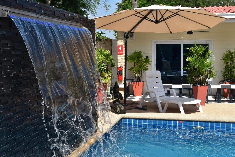 펜션 Mangoes Guesthouse