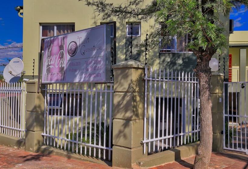 پانسیون Tilla S Guesthouse