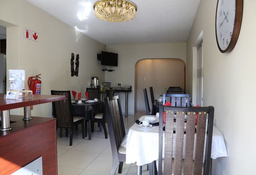 پانسیون Tilla S Guesthouse