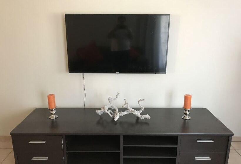 پانسیون Tilla S Guesthouse