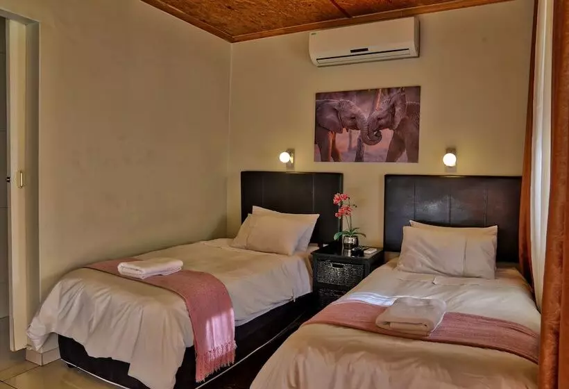 پانسیون Tilla S Guesthouse