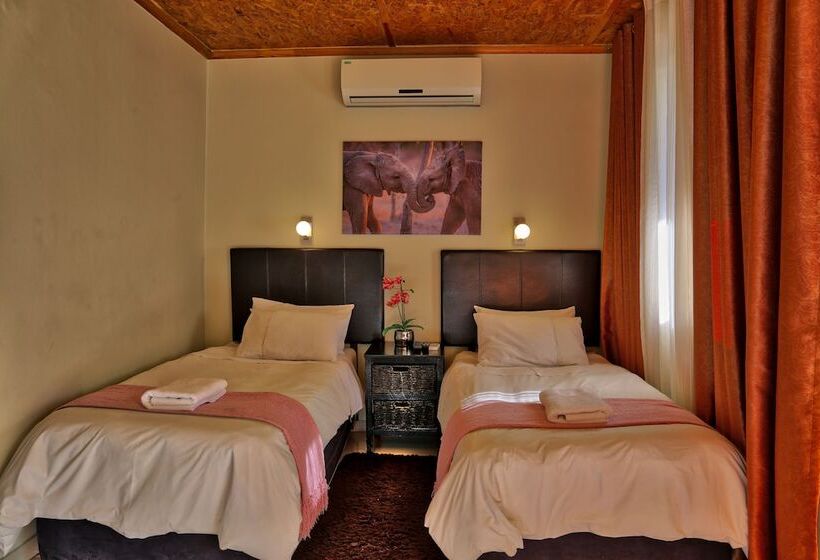 پانسیون Tilla S Guesthouse