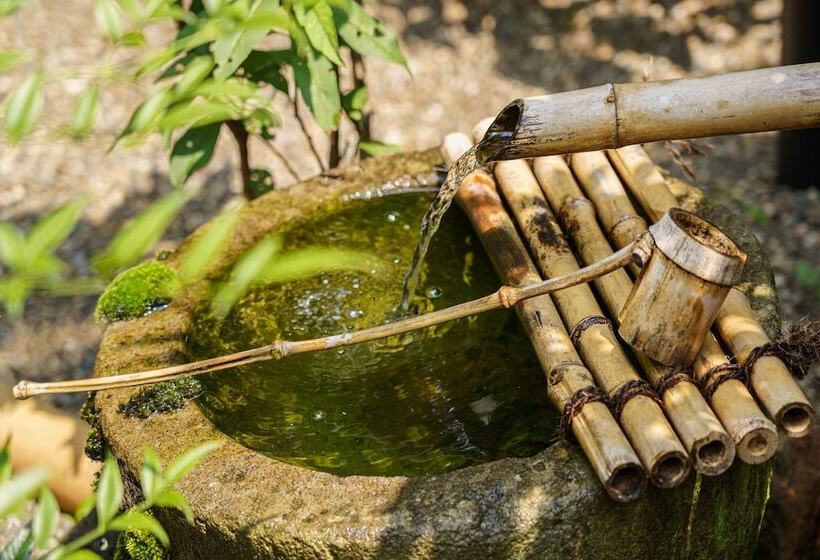 Yufuin Ryokan Seikoen