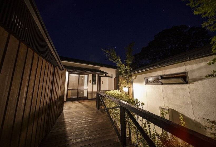 Yufuin Ryokan Seikoen