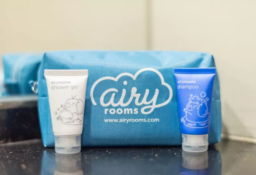 ホテル Airy Tengah Merdeka Barat 428 Pontianak