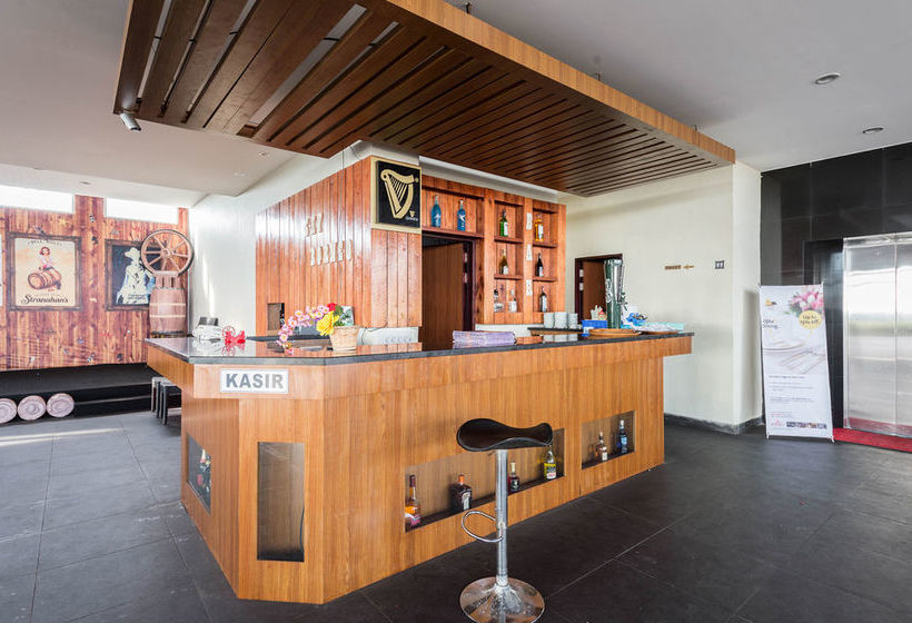 Hotel Airy Tengah Merdeka Barat 428 Pontianak