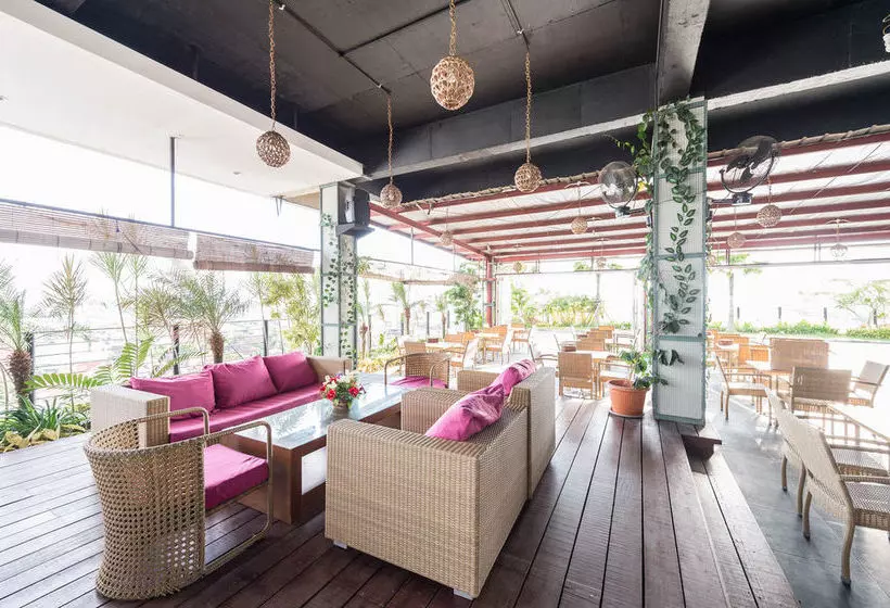 ホテル Airy Tengah Merdeka Barat 428 Pontianak