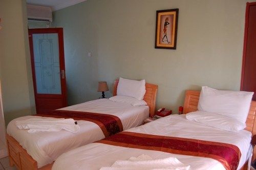 هتل Dolar Lodges & Tours