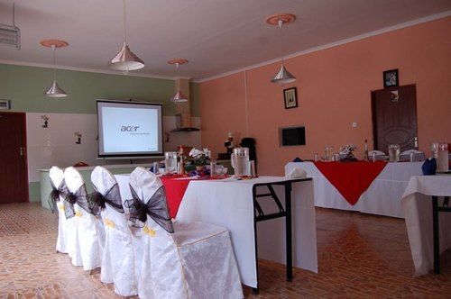 هتل Dolar Lodges & Tours