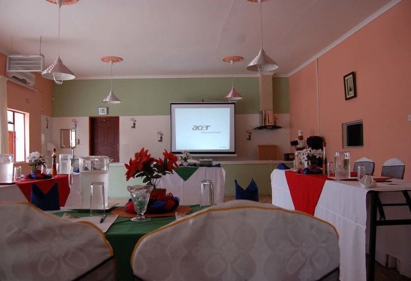 هتل Dolar Lodges & Tours