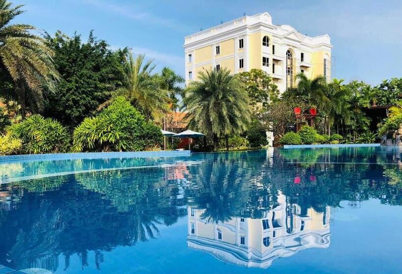 호텔 Try Palace Resort Kep