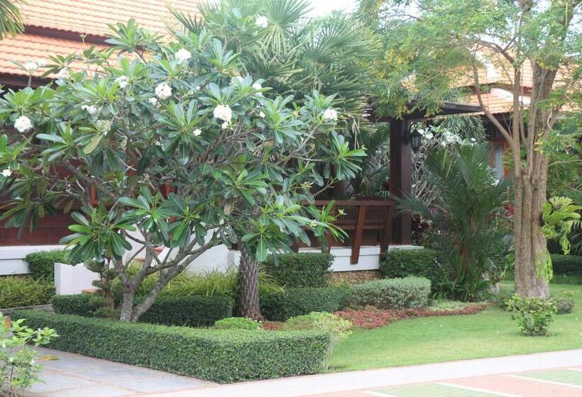 호텔 Try Palace Resort Kep