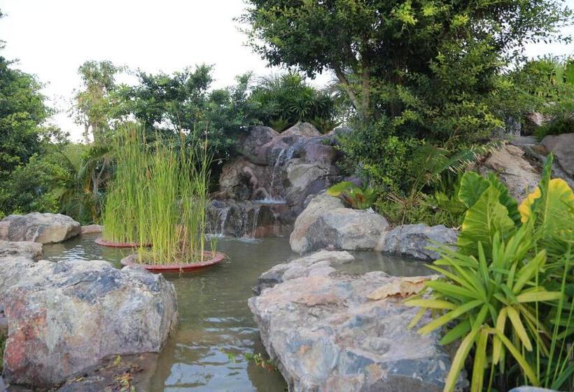 호텔 Try Palace Resort Kep