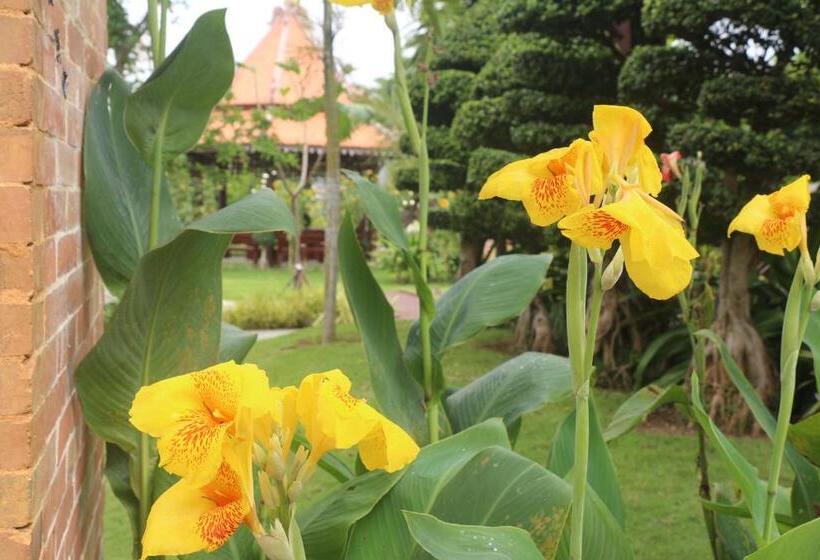 호텔 Try Palace Resort Kep