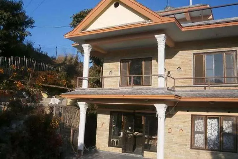 هتل Tushita Nepal Yoga Retreat Center
