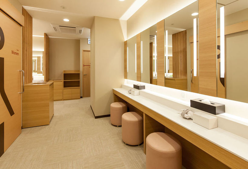 Hotel Y's Cabin Yokohama Kannai