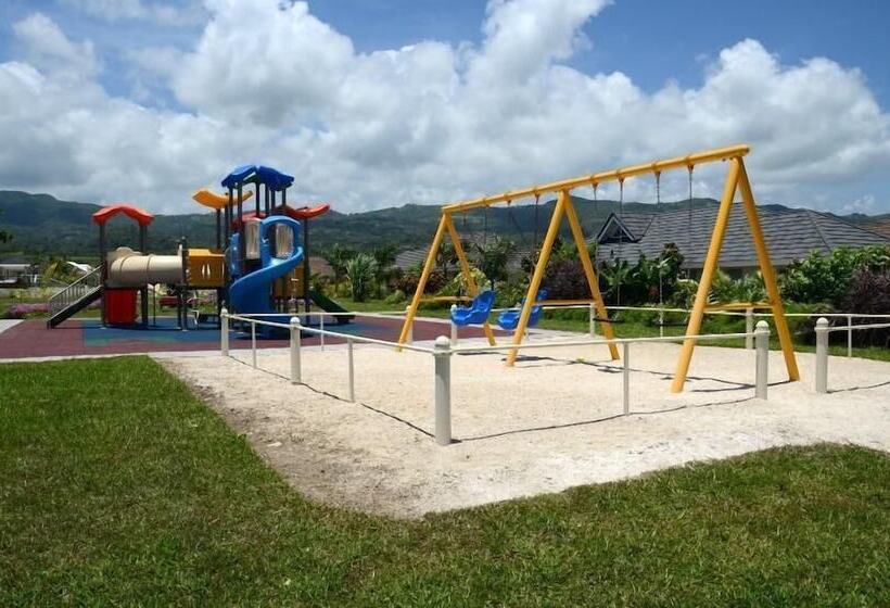 Ocho Rios Villa At Coolshade