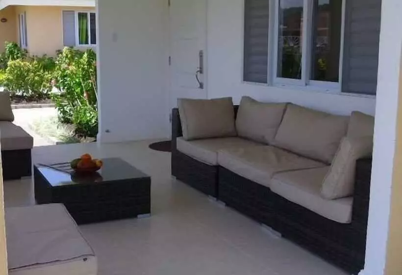 Ocho Rios Villa At Coolshade