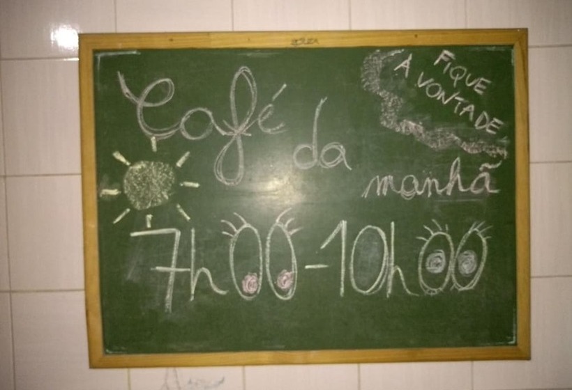 Onça Da Praia Hostel