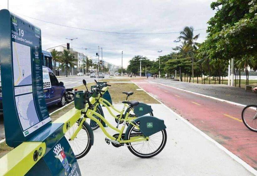 Onça Da Praia Hostel