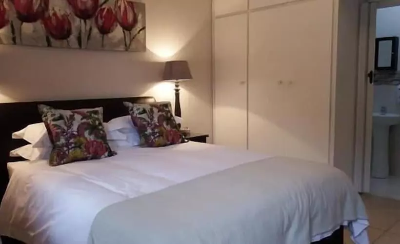 پانسیون 39 On Nile Guest House