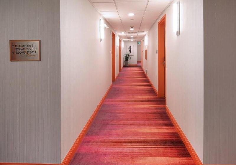 استراحتگاه Lexen Hotel   Hollywood