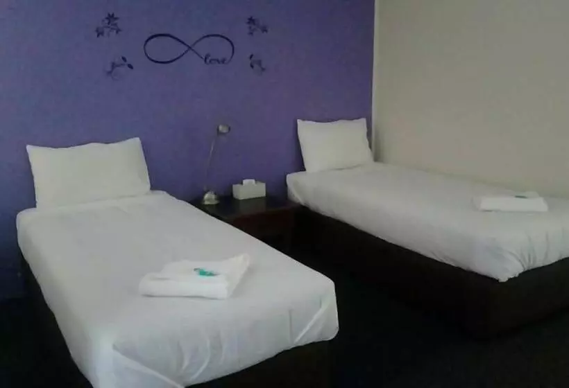 Blue Pacific Motel Swansea