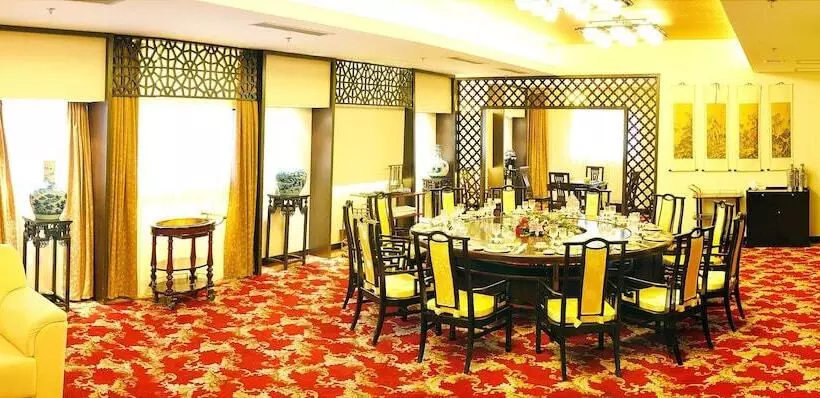 Elegance Hotel Tianjin