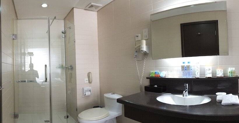 Elegance Hotel Tianjin