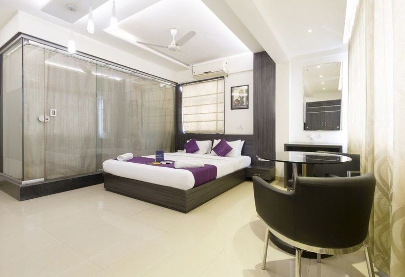 בית מלון כפרי Aarya Regency