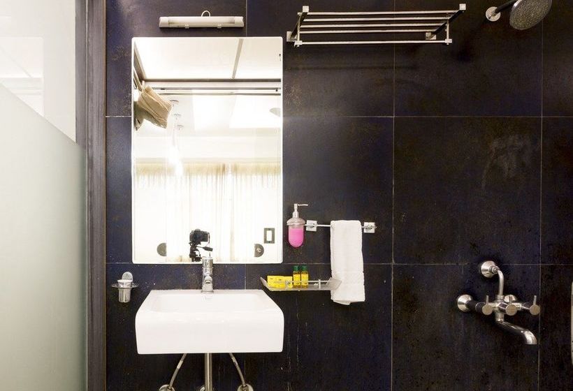 בית מלון כפרי Aarya Regency