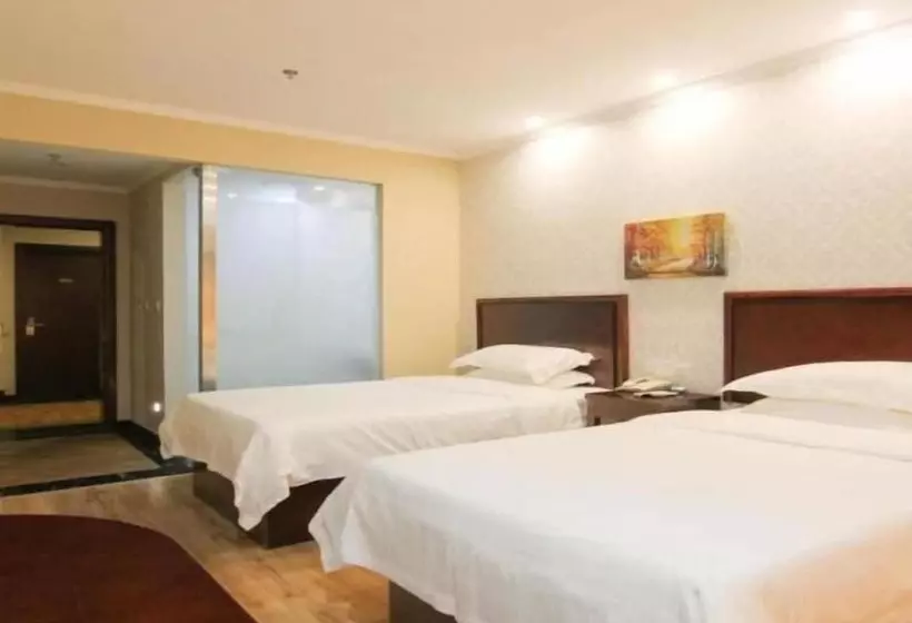 Hotelli Greentree Inn Jiangsu Zhenjiang Dingmao Industrial Park Wode Square Express