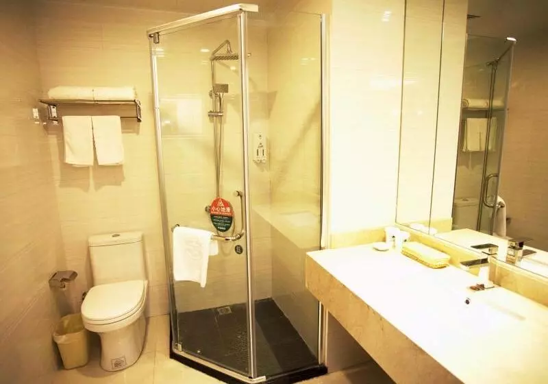 Hotelli Greentree Inn Jiangsu Zhenjiang Dingmao Industrial Park Wode Square Express