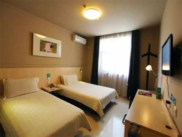 ホテル Jinjiang Inn Tongling Changjiang Middle Road