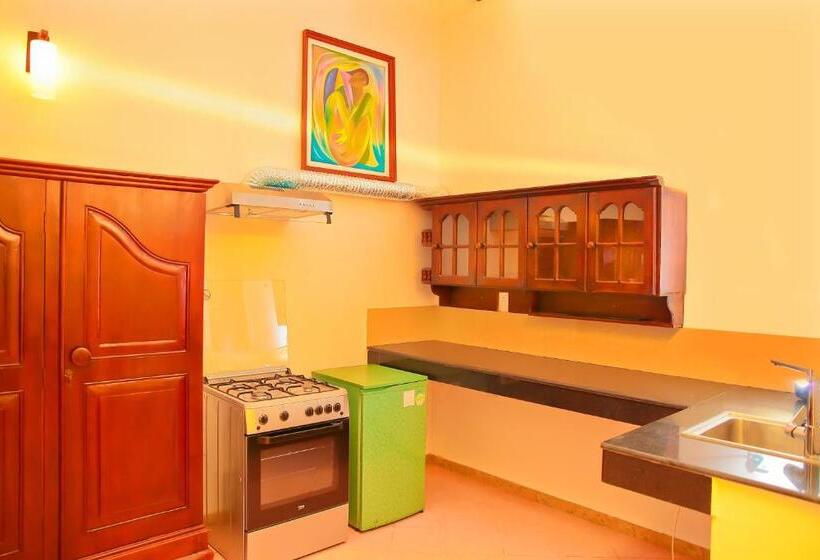 Отель Prince Villa