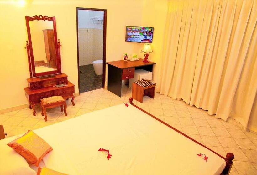 Отель Prince Villa