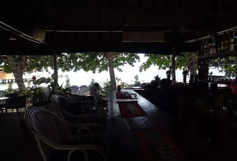 هتل Tranquility Bungalows Bar & Restaurant