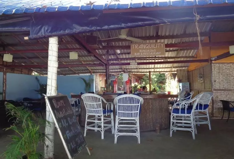 هتل Tranquility Bungalows Bar & Restaurant