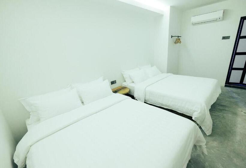 Hotel White Loft
