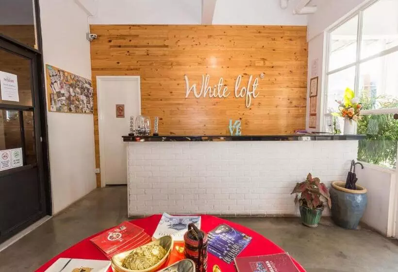 Hotel White Loft