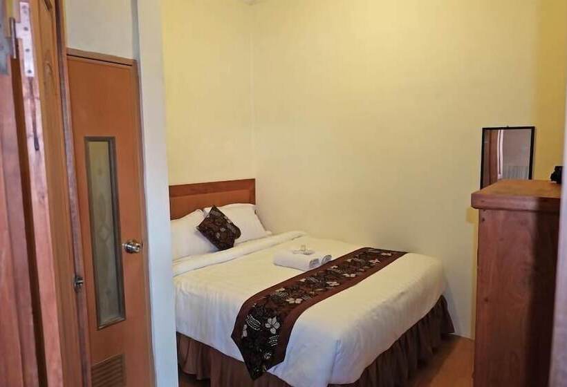 פנסיון Roemah Balewaringin