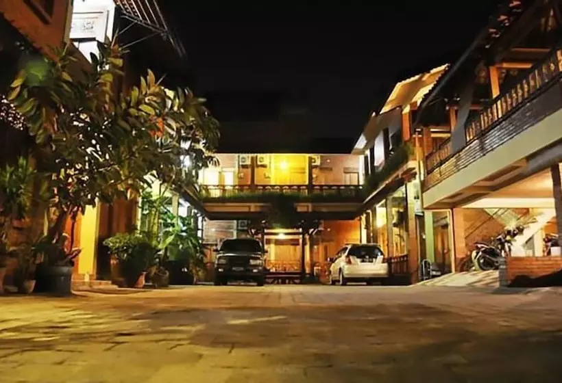 Majatalo Roemah Balewaringin
