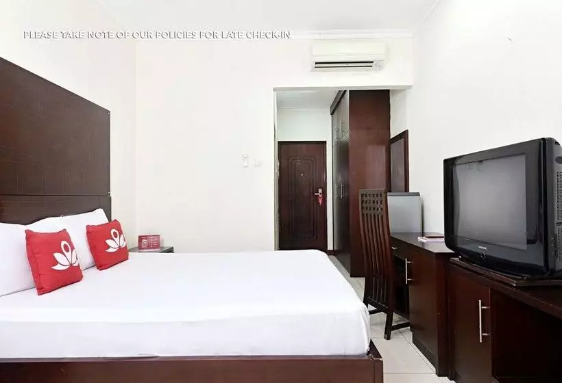 ペンション Zen Rooms Kuningan Tiong