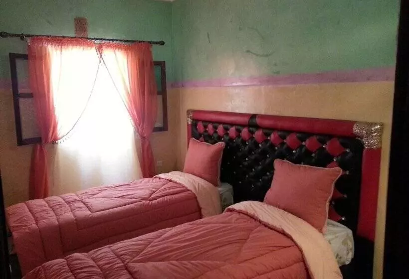 Aamiaismajoitus (B&B) Auberge Iminouassif