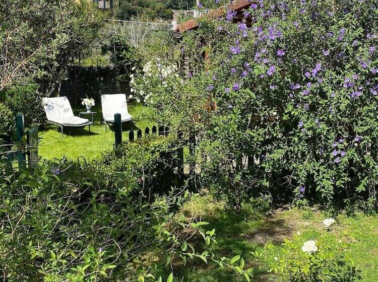 تختخواب و صبحانه Chalet Lidia