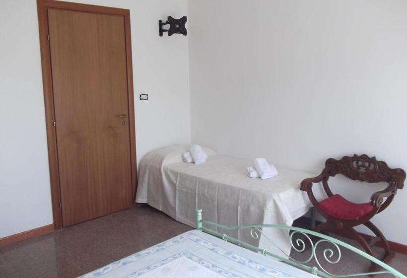 مبيت وإفطار Villetta Lezzi